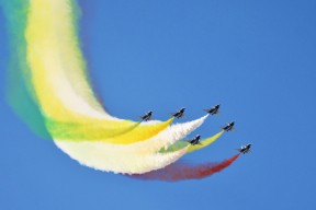 LeyuSports-体育明星公益捐赠物资送达边远山区，体育明星公益活动