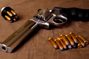 Leyu Sports (乐鱼体育)-国足攻守两端失误点位置热图，国足打法