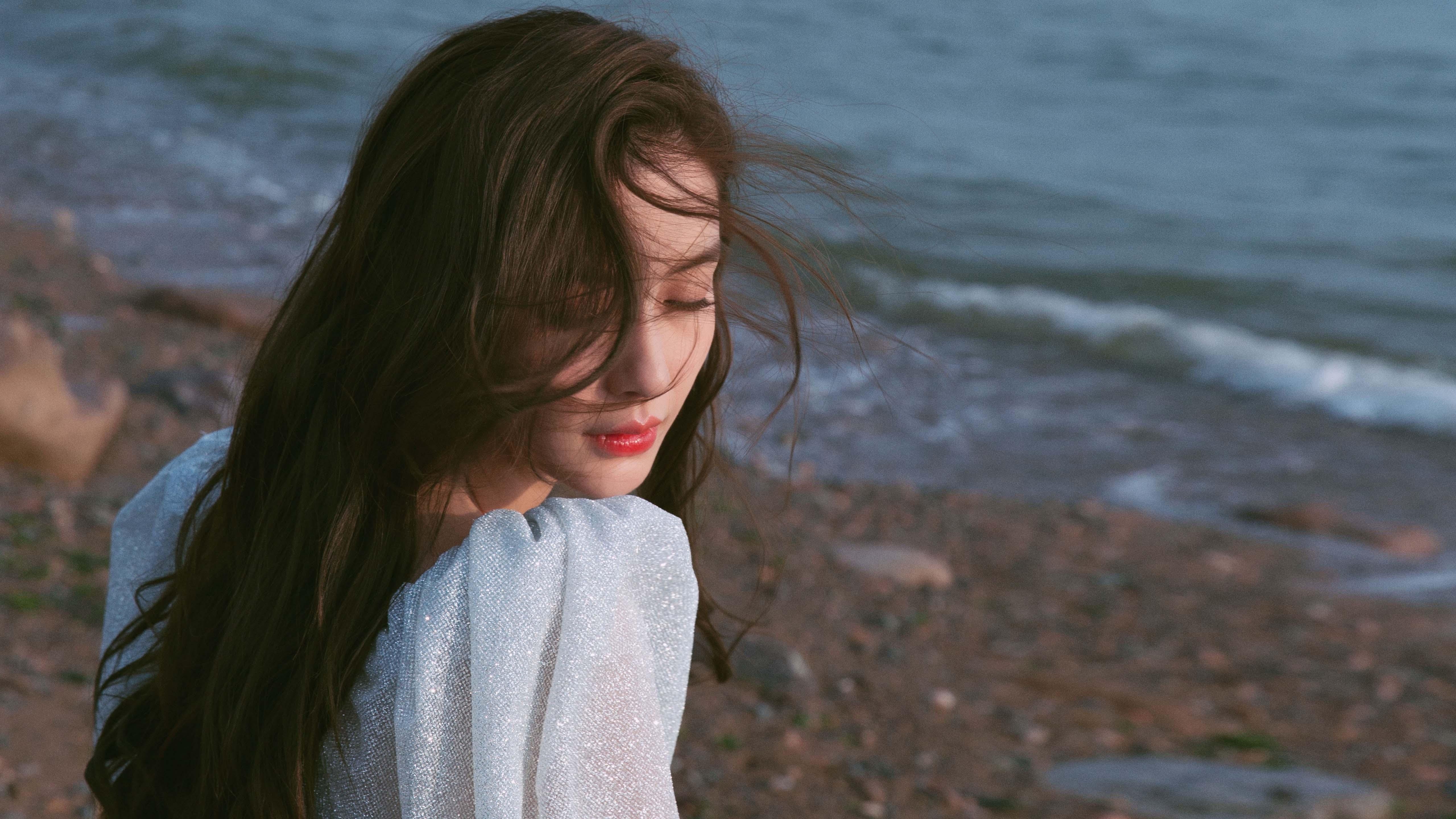 世界杯激战正酣:点燃赛场的激情火花!,世界杯精彩视频